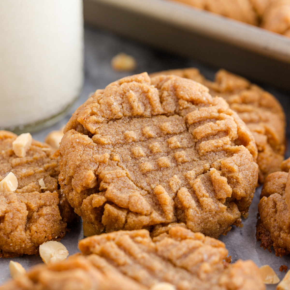 Flourless 4-Ingredient Peanut Butter Cookies: Gluten-Free & Delicious